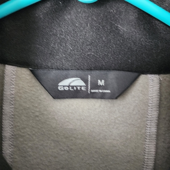 GOLITE soft shell jacket in light grey full zip size M - Picture 8 of 9